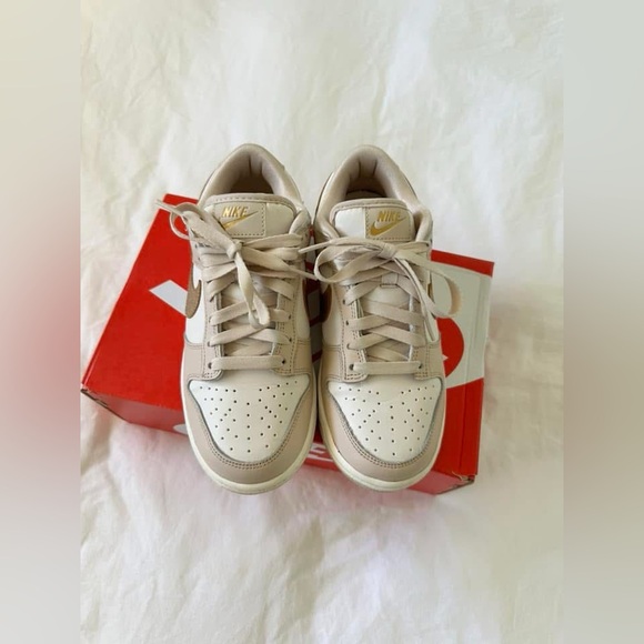 Nike Dunk Low in Phantom Metallic Gold, Women’s Size US 6 - EUC!!l - Picture 5 of 8